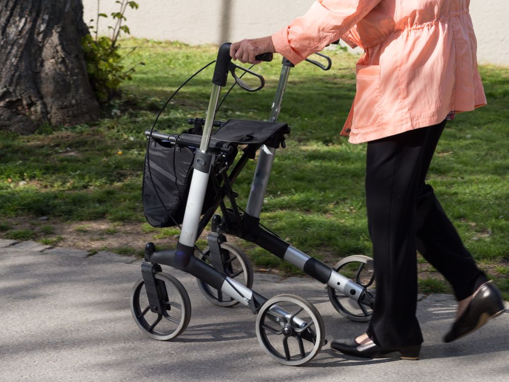 Pflegehilfsmittel Rollator